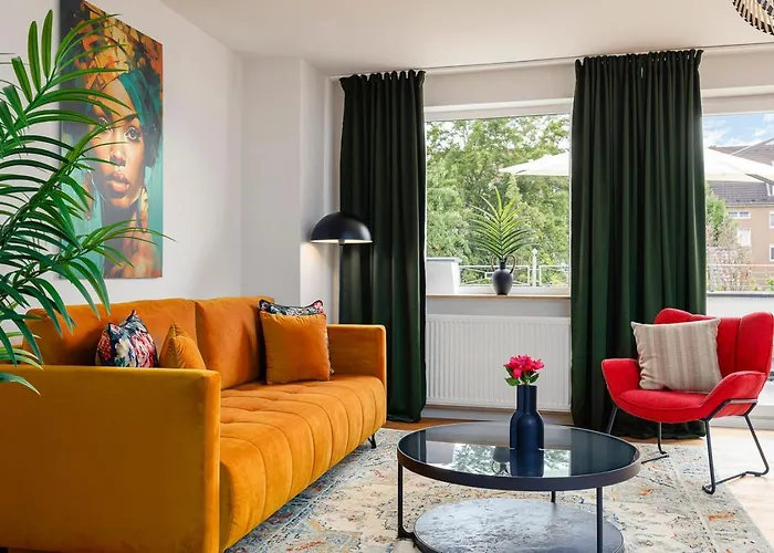 Zentrales - Balkon, Bar Appartement