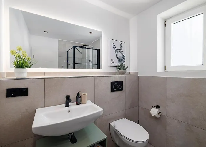Appartement Zentrales - Balkon, Bar